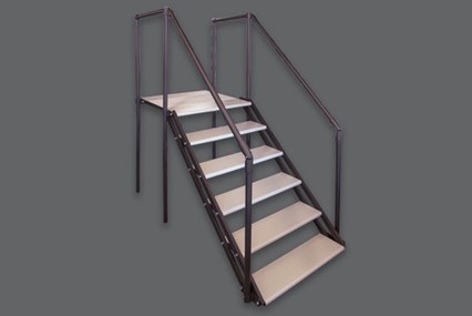 Hewitt Introduces Improved and Customizable All-Terrain Staircase System Hewitt Introduces Improved and Customizable All-Terrain Staircase System